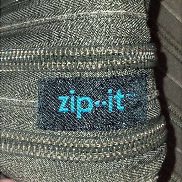 Zip It Deep Olive Camo Green Zippered Shoulder Bag Tote Purse - Picture 11 of 11